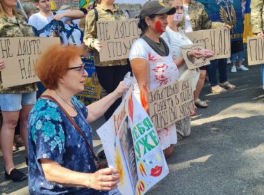 Relatives of Ukrainian prisoners of war (POWs) held by Russia staged a protest outside the International Committee of the Red Cross (ICRC) office in Kyiv.