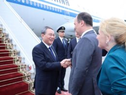 Chinese-Premier-Li-Qiang-and-Belarusian-Prime-Minister-Roman-Golovchenko