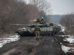 A captured Russian T-80BVM by Ukrainian troops during the Russo-Ukrainian War. Photo via Wikimedia.