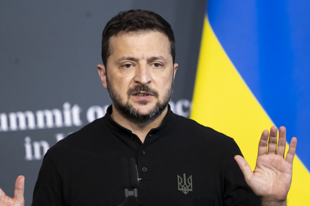 Zelenskyy: Ukraine would target only military sites in Russia