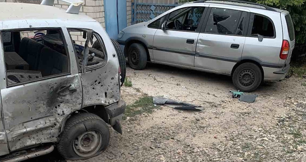 Cars targeted by drone strikes Kherson