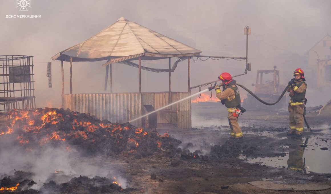 fire cherkasy oblast after shooting down russian shahed drone overnight 29 august 2024 telegram/ihor taburets