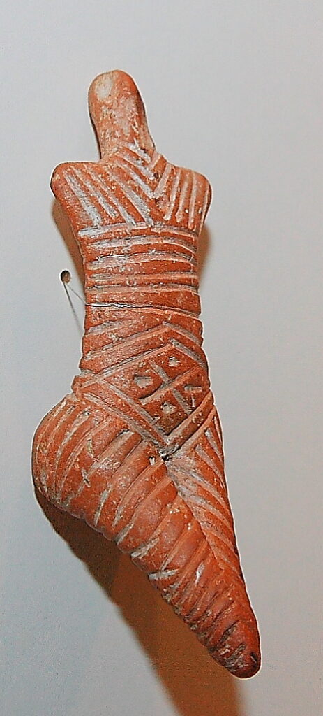 A typical Cucuteni–Trypillia clay "goddess" fetish. Photo via Wikimedia.