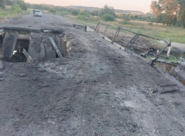 kursk damaged bridge