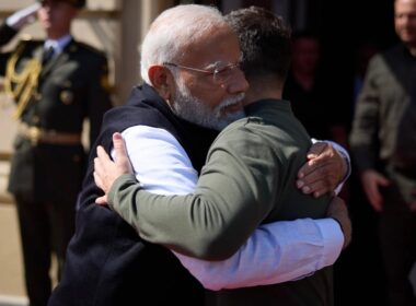 Indian Prime Minister Narendra Modi and President Volodymyr Zelensky