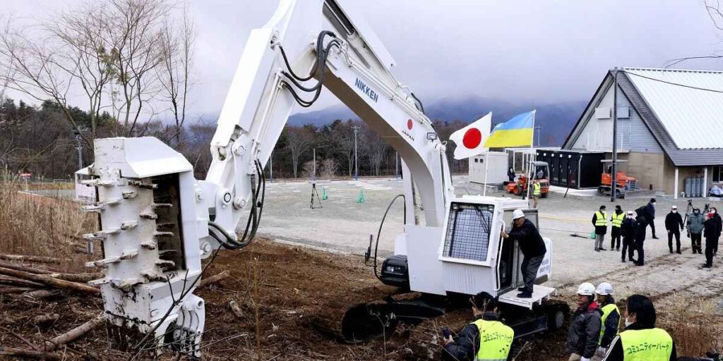 Ukraine receives first batch of Japanese demining machines, more to come