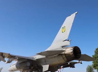 wsj ukraine's f-16 squadron faces extended timeline us trains younger pilots ukrainian air force's fighter jet august 2024 president volodymyr zelenskyy's video знімок екрану з 2024-08-04 15-40-35