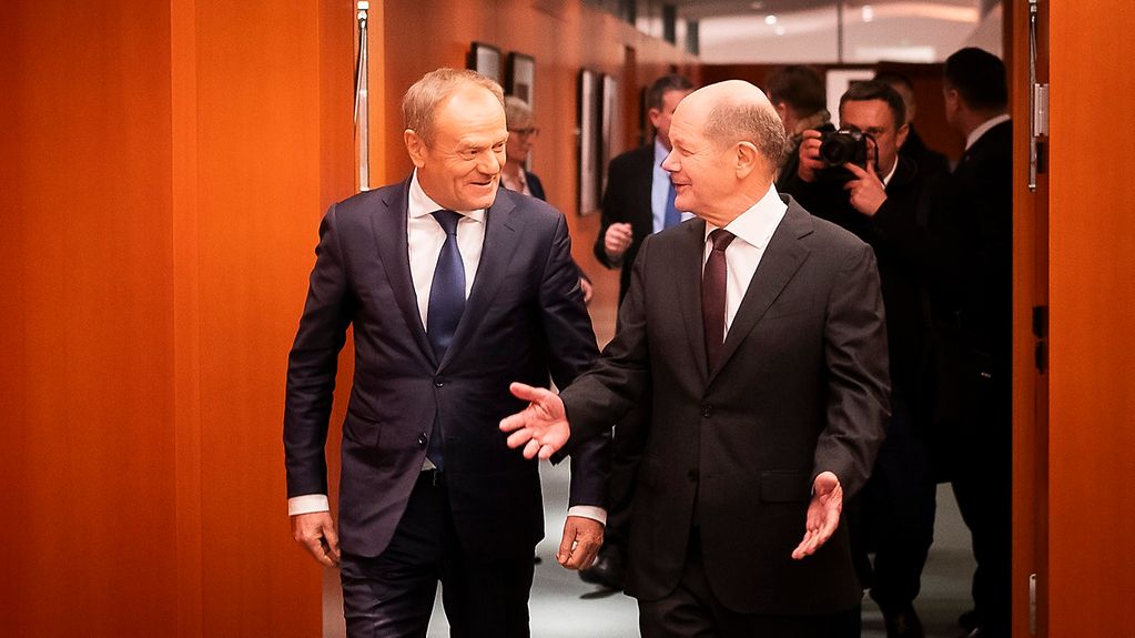 polish pm tusk cancels germany trip bilateral relations sour germany's federal chancellor olaf scholz (l) poland's prime minister (r) berlin february 2024 bundesregierungde 2024-02-12-bk-tusk