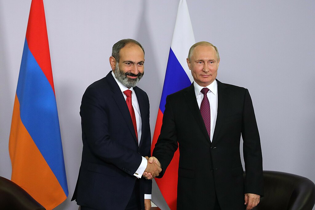 armenia freezes participation csto russia's nato equivalent pm pashinyan confirms prime minister republic nikol (l) president russia vladimir putin (r) 2018 kremlinru vladimir_putin_and_nikol_pashinyan_(2018-05-14)_02