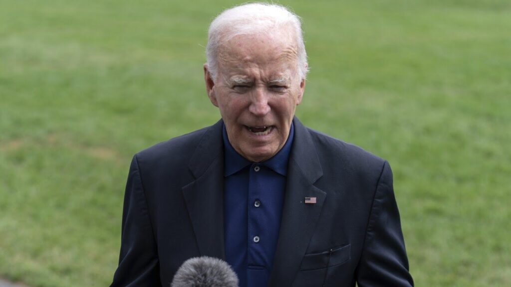 NYT: Biden faces pressure to allow Ukraine longer-range strikes on Russia