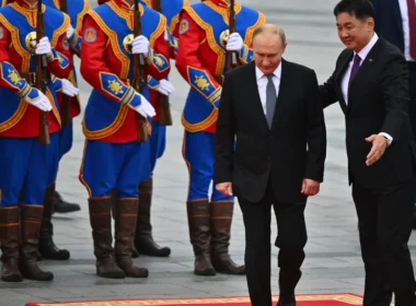 Mongolian President Ukhnaagiin Khurelsukh with Russian President Vladimir Putin