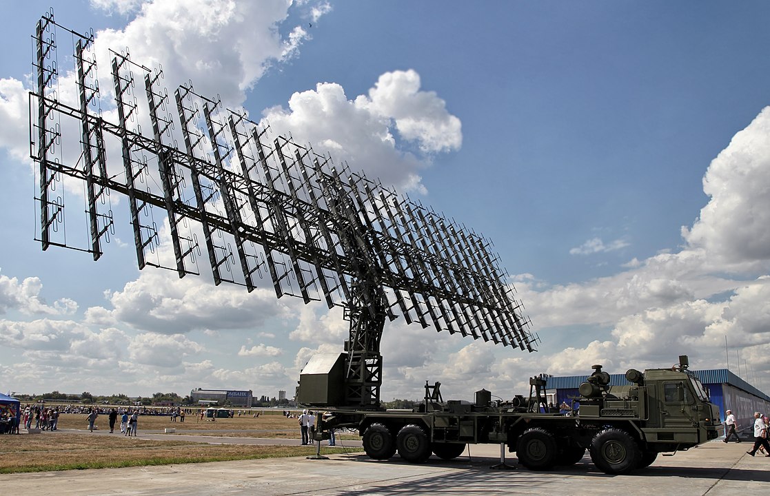 ukraine says struck russian nebo-m radar atacms potentially enhancing cruise missile effectiveness nebo-me air defense module 55zh6me system mounted mobile trailer antenna features array 175 folded dipoles commons/vitaly kuzmin 1117px-55zh6m_nebo-m_mobile_multiband_radar_system_-02