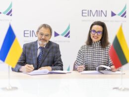 ukraine help lithuania build rdx explosives factory lithuania's deputy economy minister erika kuročkina (r) representative ukrainian company signing memorandum cooperation construction new generation plant ministry eniprxkq-jzp