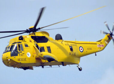 Sea-King-helicopters