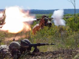 Ukrainian soldiers, illustrative image. Photo via Wikimedia.