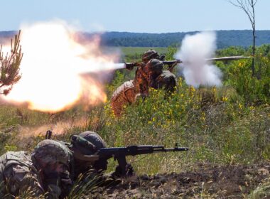 Ukrainian soldiers, illustrative image. Photo via Wikimedia.