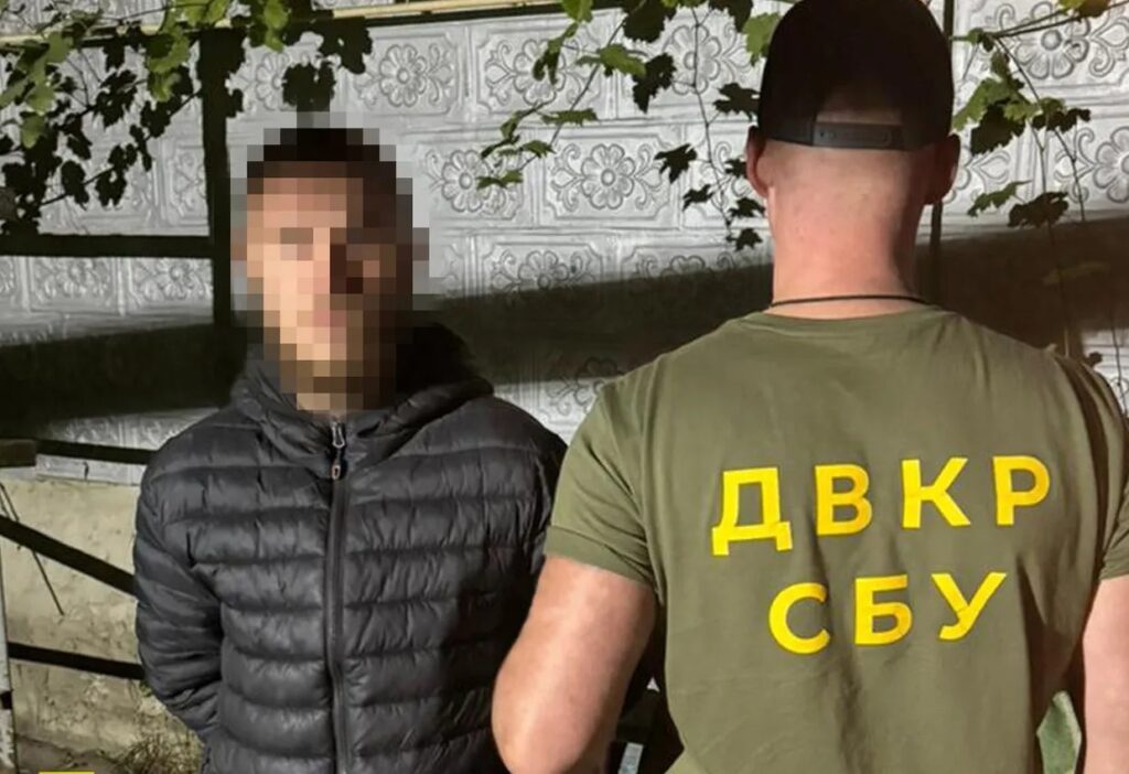 SBU detains suspected deserter accused of aiding Russian air strikes