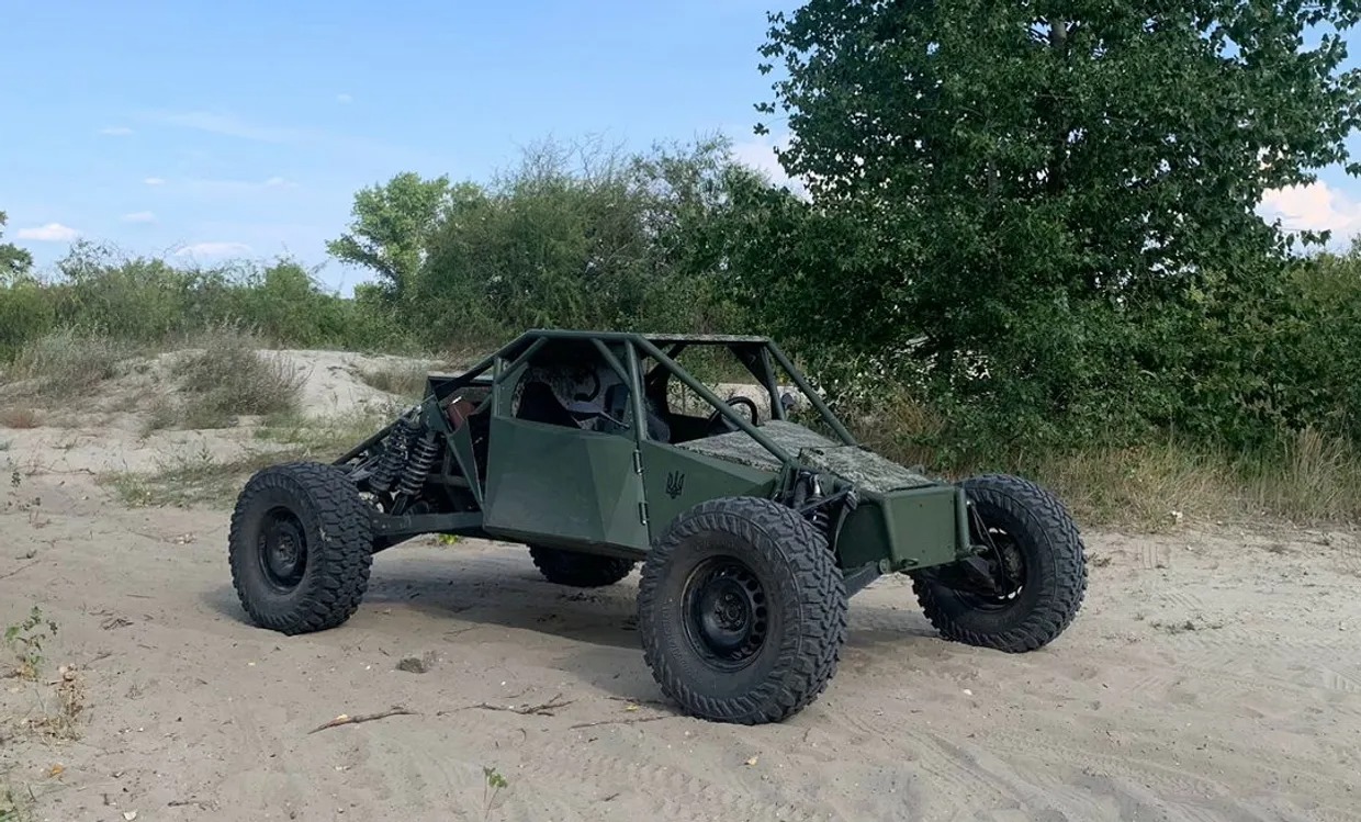 new ukrainian-made varan buggy gets fielding approval defense ministry ukraine's military