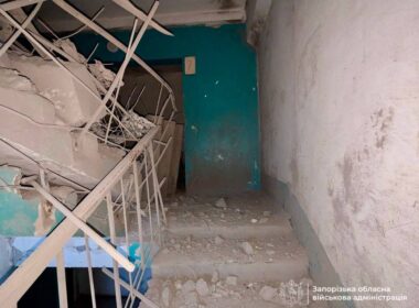 blocked staircase residential highrise zaporizhzhia city following russia's guided bomb strike 12 november 2024 telegram/ivan fedorov 4208324c-02bc-4976-9f0c-152beb7dcca0