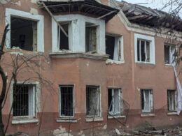 russian missile strike injures 15 people dnipro's kryvyi rih including teenagers aftermath russia's attack dnipropetrovsk oblast 21 november 2024