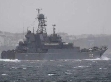 türkiye straits closure contributed thwarting russian naval assault ukraine's ports diplomat says navy landing ship kaliningrad seen passing through dardanelles 8 february 2022 yörük işık navalnewscom click enlarge rfs (102)