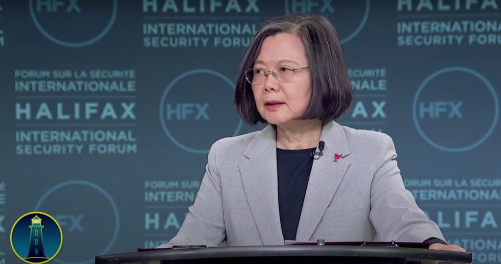 Ex-Taiwan president urges US to prioritize weapons for Kyiv over Taipei