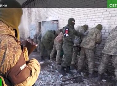 russia-tortures-ukrainian-pow