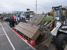 switzerland donates rescue equipment ukraine's emergency services rubblestone-clearing donated ukraine