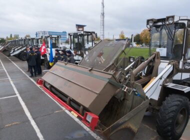 switzerland donates rescue equipment ukraine's emergency services rubblestone-clearing donated ukraine