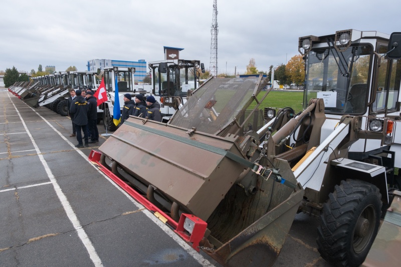 switzerland donates rescue equipment ukraine's emergency services rubblestone-clearing donated ukraine