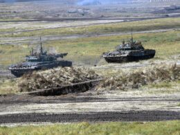 Russian tanks, illustrative image. Photo via Wikimedia.