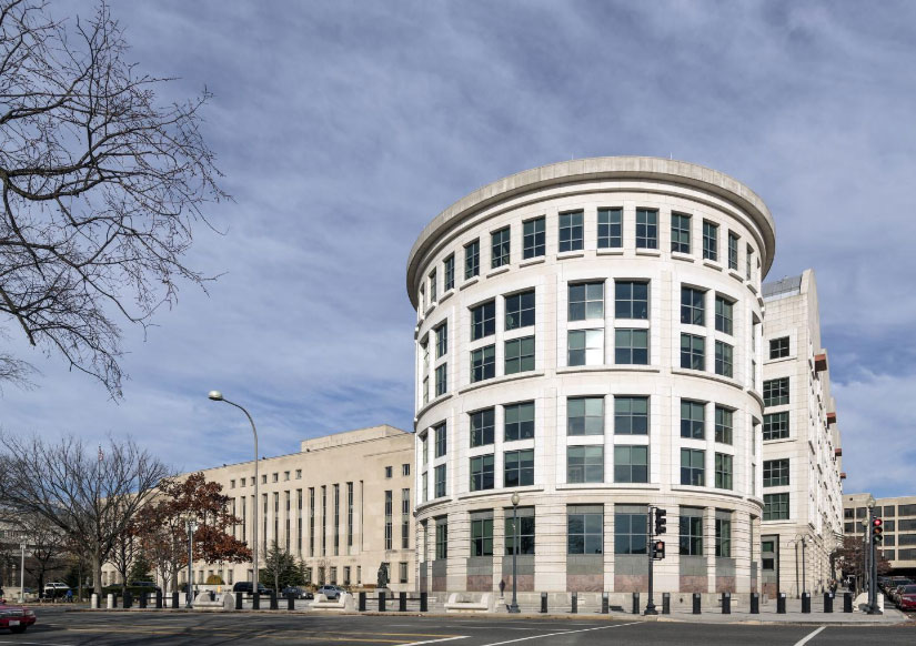 Russia not immune in Ukrainian arbitration case, rules US federal judge Exterior view of the historic E. Barrett Prettyman Federal Courthouse, which houses the US District Court and US Court of Appeals for DC Circuit, and the US Foreign Intelligence Surveillance Court in Washington, DC. 2016. Photo: US Library of Congress