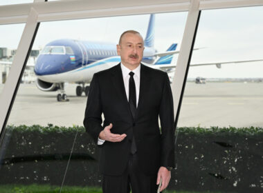 azeri airliner shot down ground near russia's grozny azerbaijan's president says ilham aliyev president_musahibe_291224_2 has stated azal civilian aircraft crashed christmas suffered external damage while russian airspace news agency trend