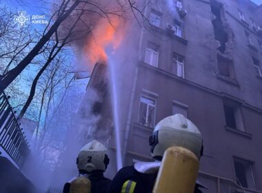 Aftermath of the Russian attack on Kyiv, 1 January.