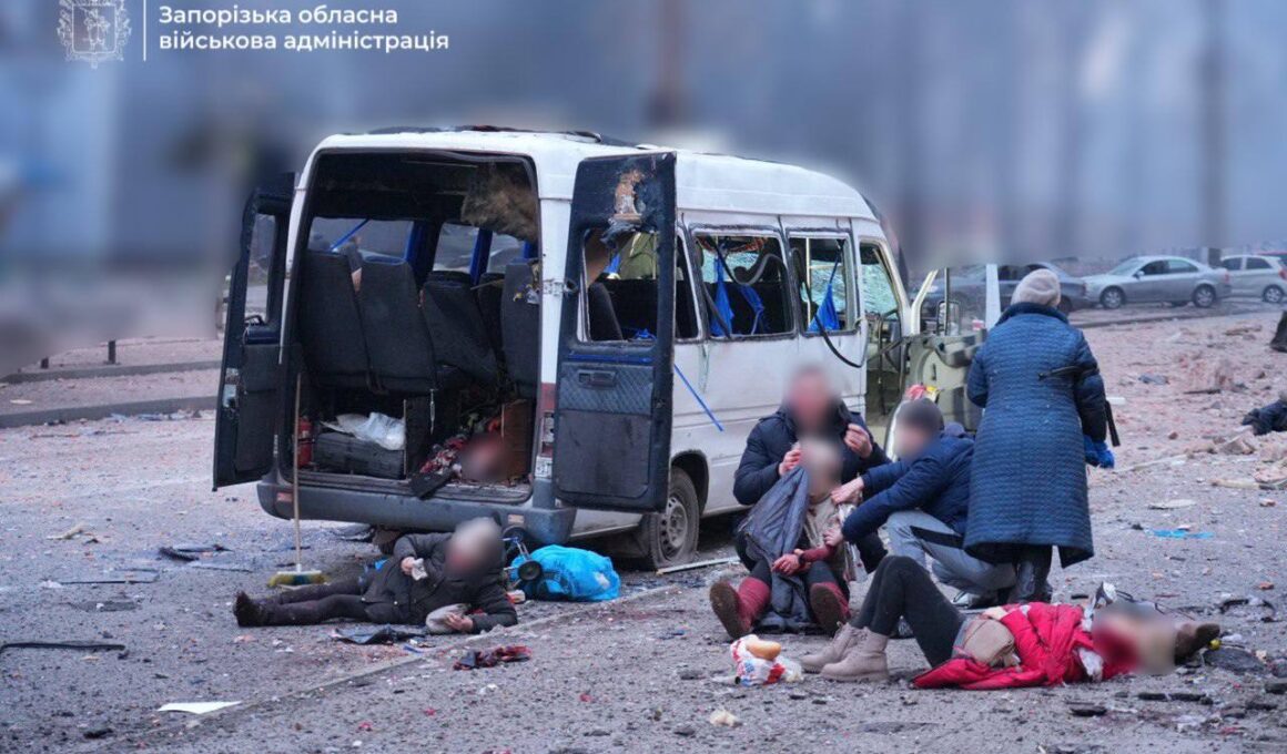 Aftermath of the Russian attack on civilians in Zaporizhzhia, 8 January.