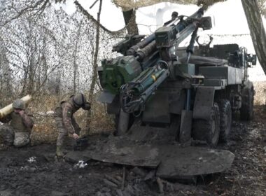 ukrainian gunners praise caesar howitzers' precision mobility howitzer crew fires russian infantry donbasrealii pokrovsk 55th artillery brigade effectively utilizes howitzers against forces near donetsk's focal point russia’s months-long offensive french-supplied