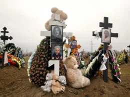 graves of the family from zaporizhzhia