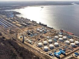 bloomberg oil flows halt russia's ust-luga baltic port following reported attack sea leningrad oblast facebook/portustluga port-ust-luga-632x356 through major export terminal have apparently stopped what ukraine claims successful drone strike critical