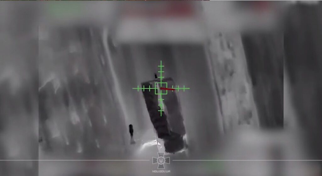 Ukrainian bomber drone strikes Russian Buk-M1 air defense system (video)