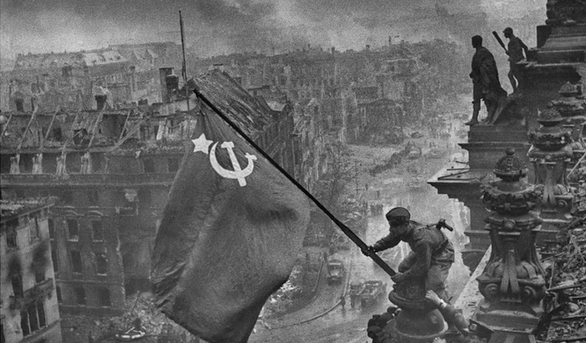 Russia WW2 victory Soviet Union Ukraine