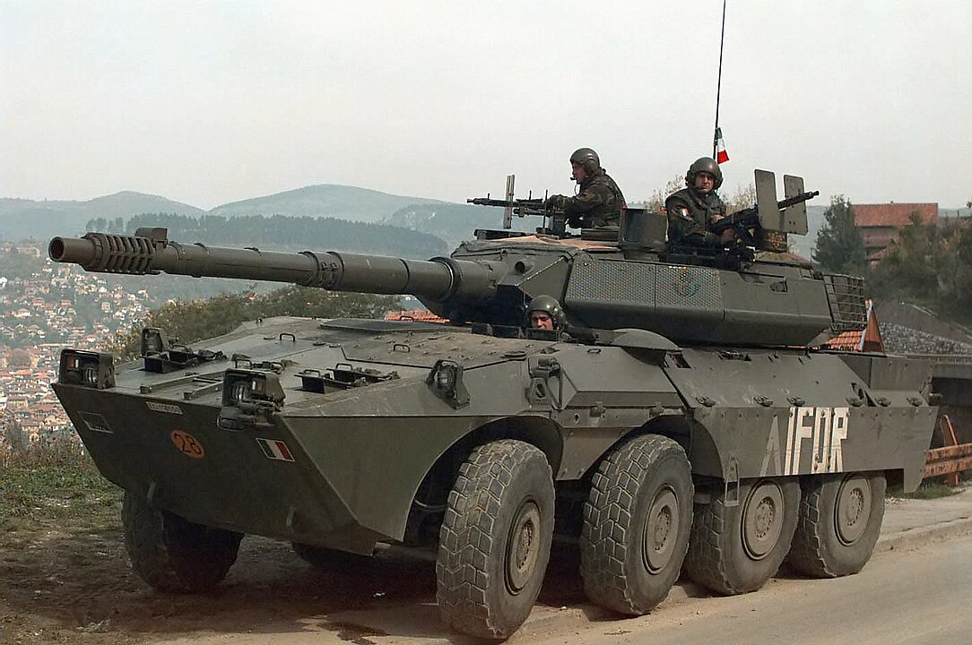 italian defense analyst reveals b1 centauro tank destroyers heading ukraine army (8x8) destroyer sarajevo bosnia-herzegovina 1996 commons/ph2 jeffery russell 1084px-centauro01 italy has yet confirmed transfer vehicles 8×8 wheel configuration coming