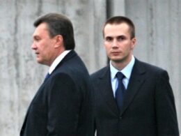 yanukovych’s son linked coal exports russian-occupied donbas media reveals oleksandr yanukovych (right) father viktor (left) 2009 kyiv 1634138968-8260 (1) new investigation russian opposition outlet vazhnyi istorii has former ukrainian president