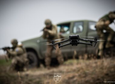 Forbes: Ukraine deploys FPV drones as stealth roadside bombs to strike Russian convoys