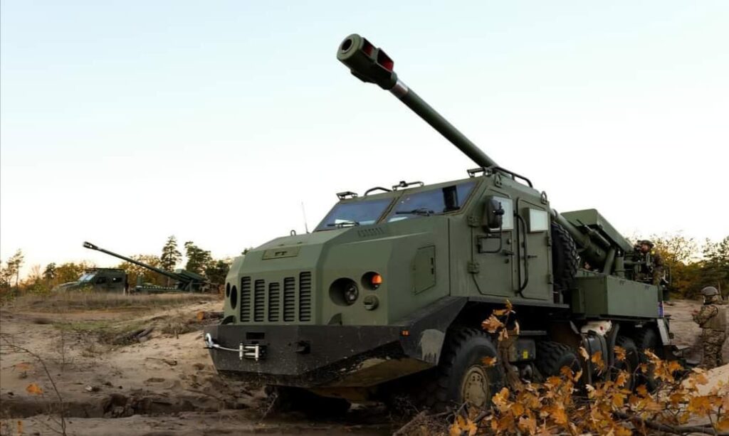 ukraine’s drones found guns artillery finished job — four russian howitzers gone ukrainian army's bohdana acs 2024 44th separate brigade three d-20s one d-30 were destroyed confirmed strike ukraine news
