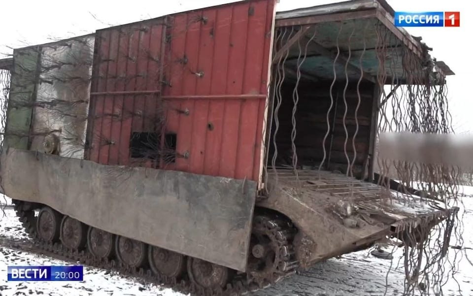 russian combat vehicle appears unusual hair-like defenses ukraine mobile shed-like bmp appeared tv earlier week furry telemmglpict000410205254_1738499 fighting equipped anti-drone modifications has eastern telegraph reports identified rusted bmp-1 features spiked