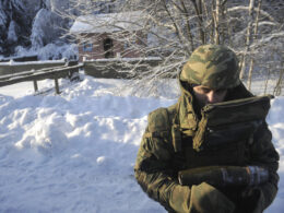 A serviceman of the Russian Armed Forces, illustrative image. Photo via Wikimedia.