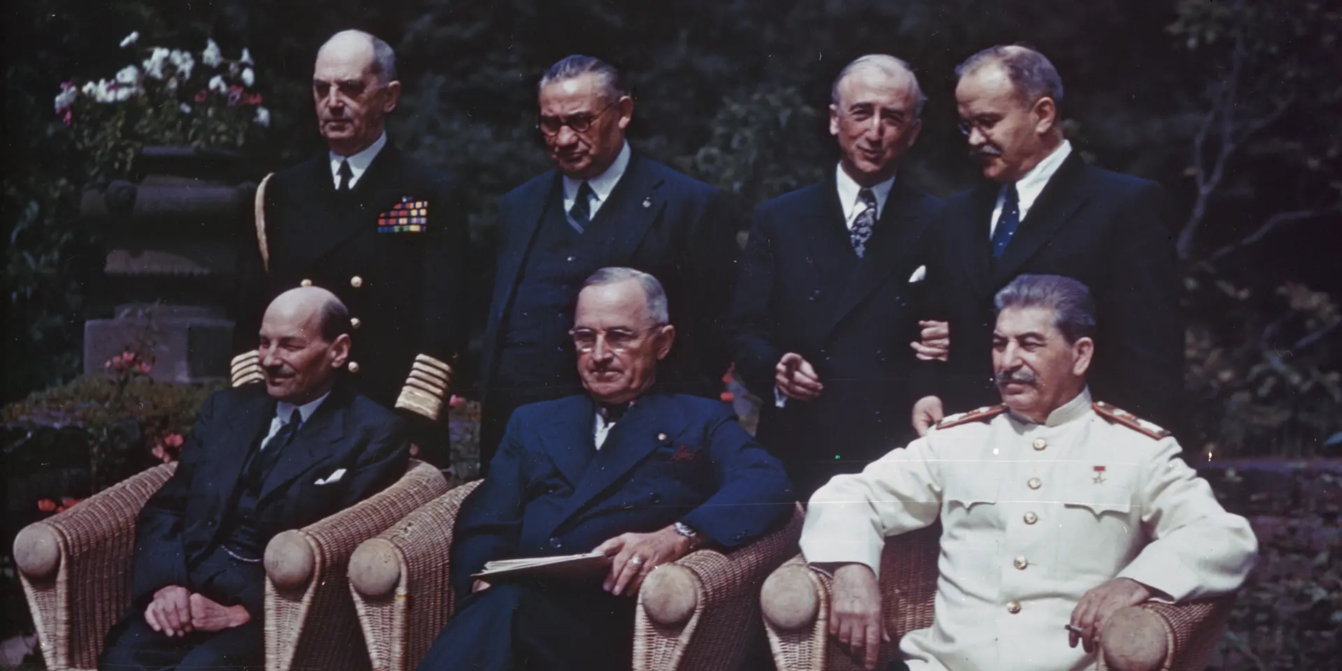 Yalta peace conference peace deal Ukraine Poland USSR Putin Churchill Roosevelt Stalin UK Britain US United States Russia-Ukraine war invasion conflict