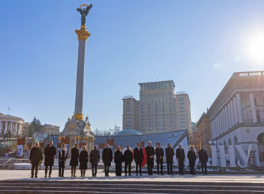 eu offers ukraine win-win minerals deal alternative trump's demands leaders ukraine's president central kyiv 24 2025 presidentgovua уг-дуфвукі-шт-лншм european union proposed agreement critical materials promising partnership even donald trump pursued