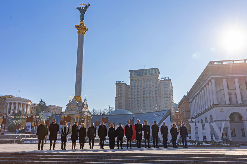 eu offers ukraine win-win minerals deal alternative trump's demands leaders ukraine's president central kyiv 24 2025 presidentgovua уг-дуфвукі-шт-лншм european union proposed agreement critical materials promising partnership even donald trump pursued