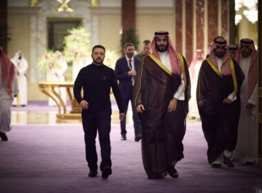 zelenskyy meets saudi crown prince ahead ukraine-us talks ukraine's president volodymyr (l) mohammed bin salman (r) jeddah 10 2025 presidentgovua 0e295b60-4f91-4610-9fc5-a3b1bc7c322a ukrainian met crucial between officials aimed establishing framework peace